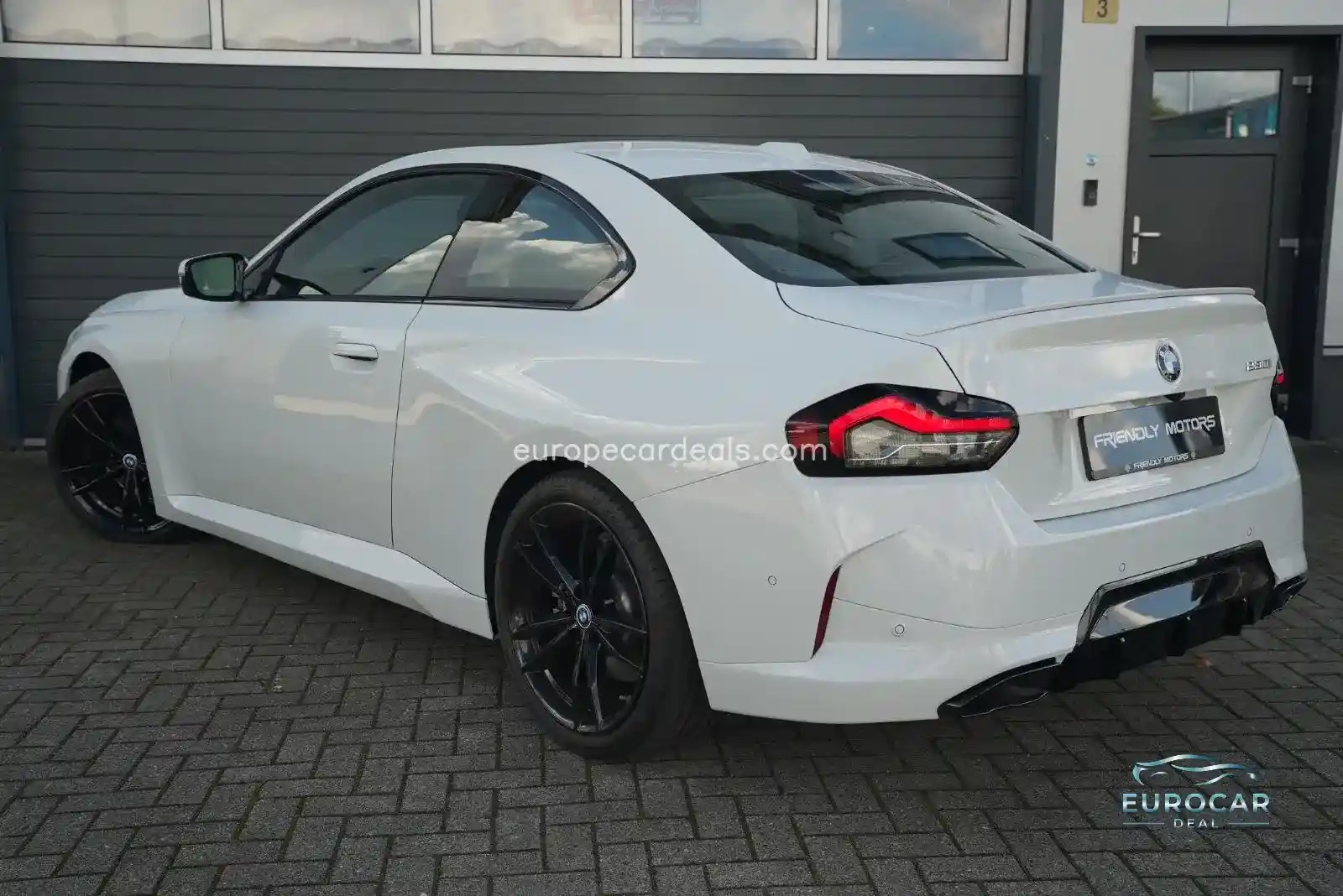 BMW 230