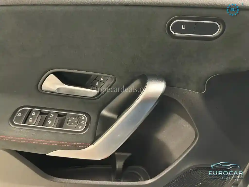 Mercedes-Benz A 35 AMG