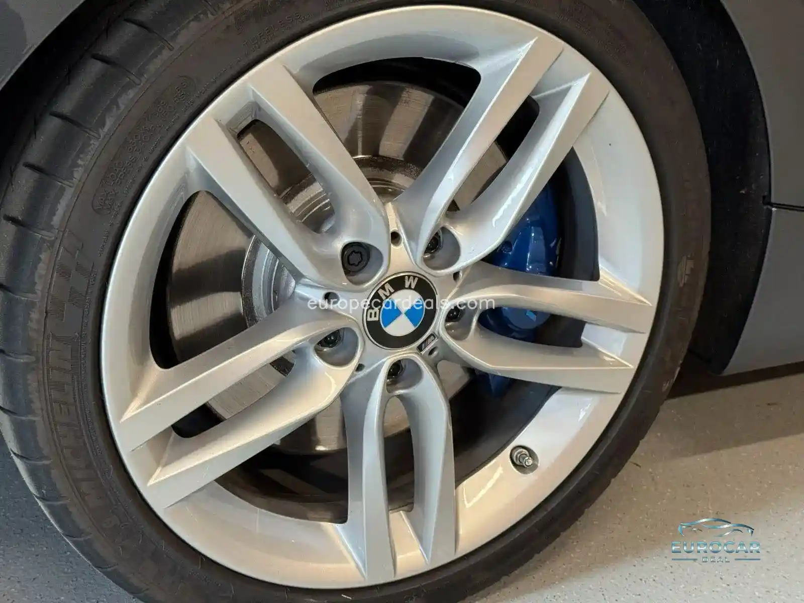 BMW M240i
