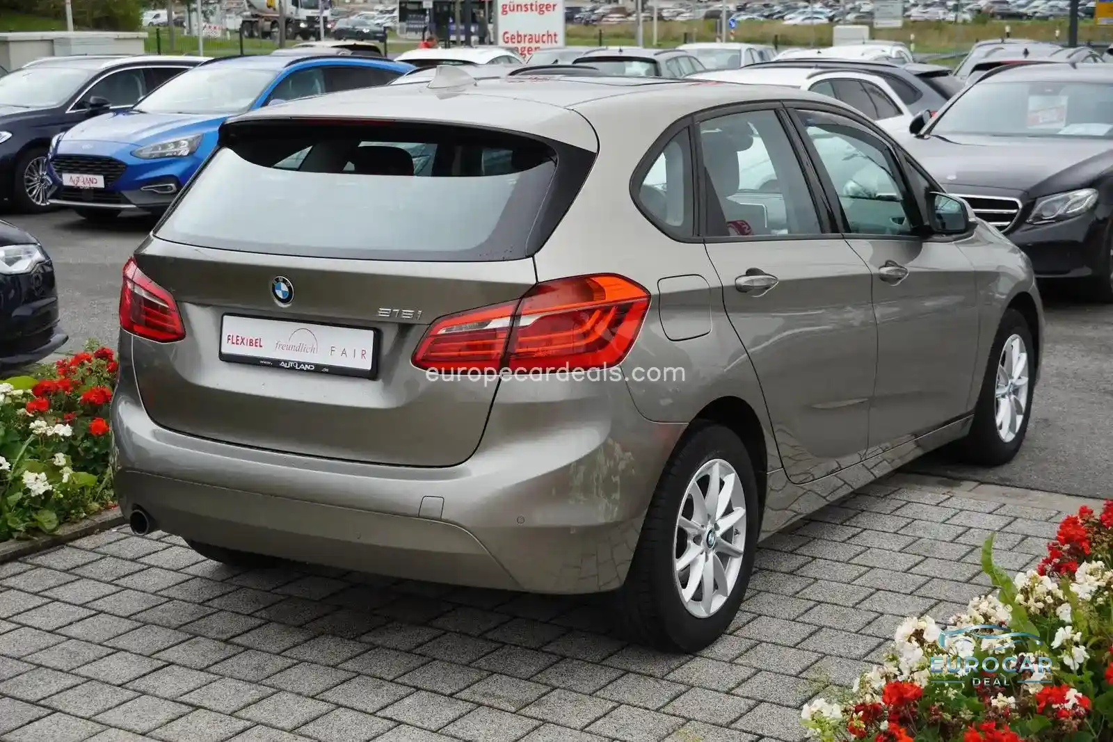 BMW 216