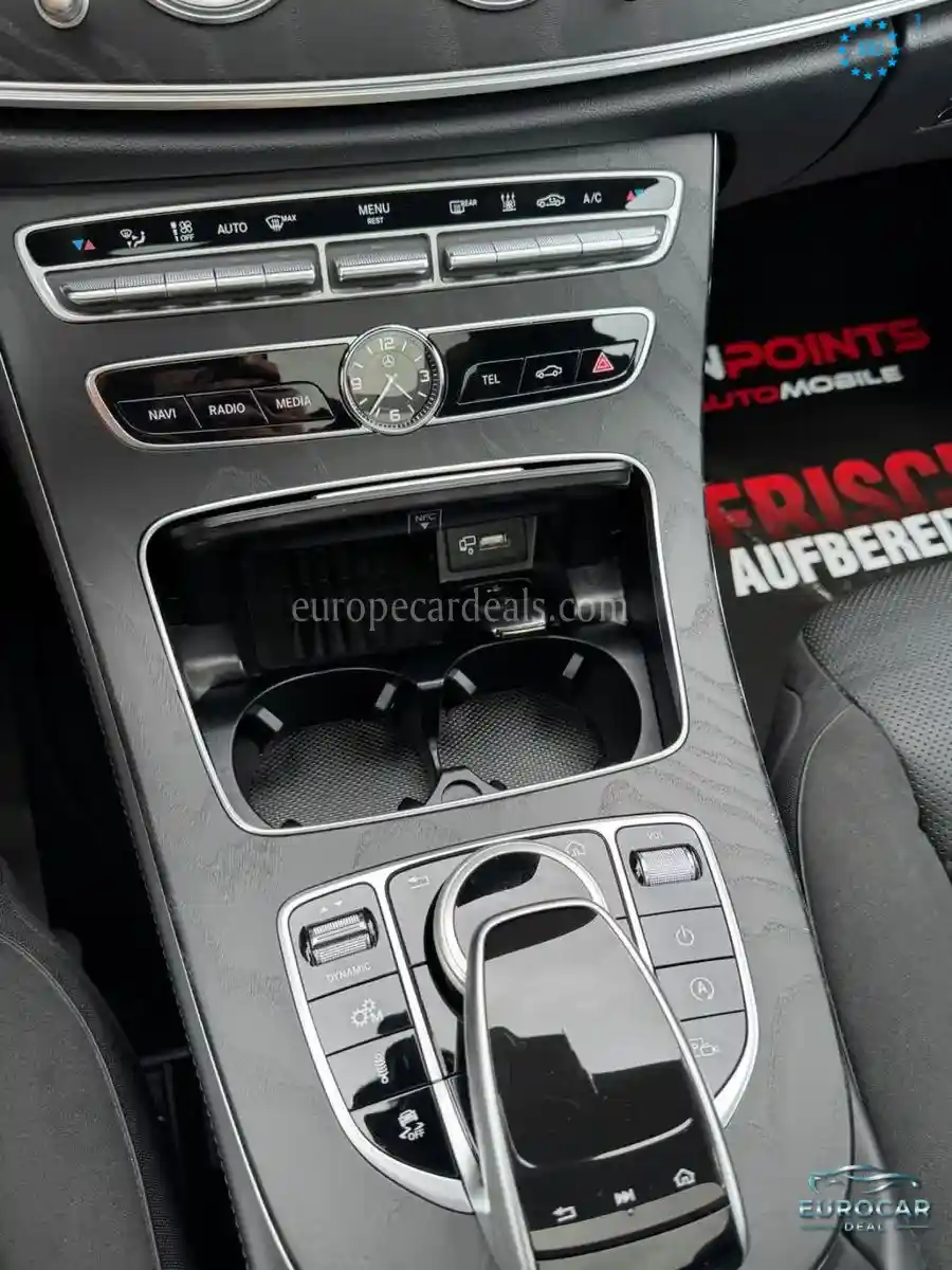 Mercedes-Benz E 400