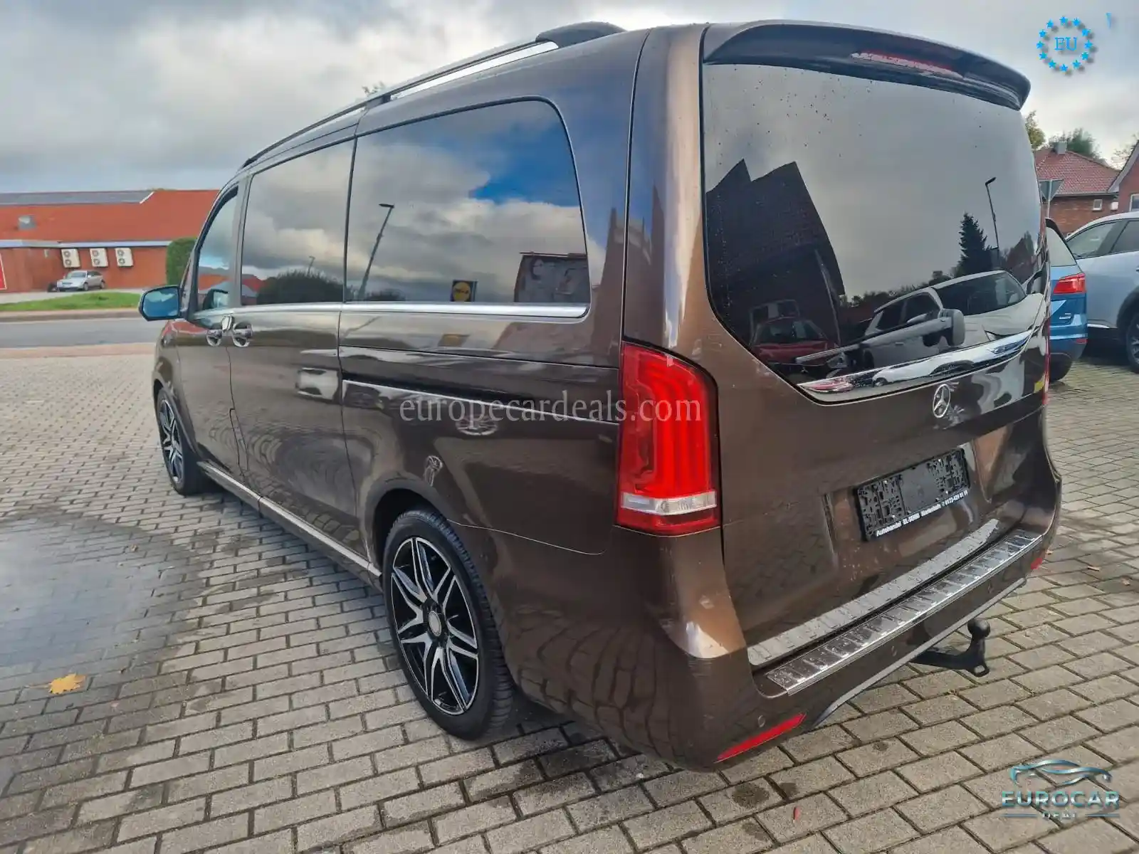 Mercedes-Benz V 250
