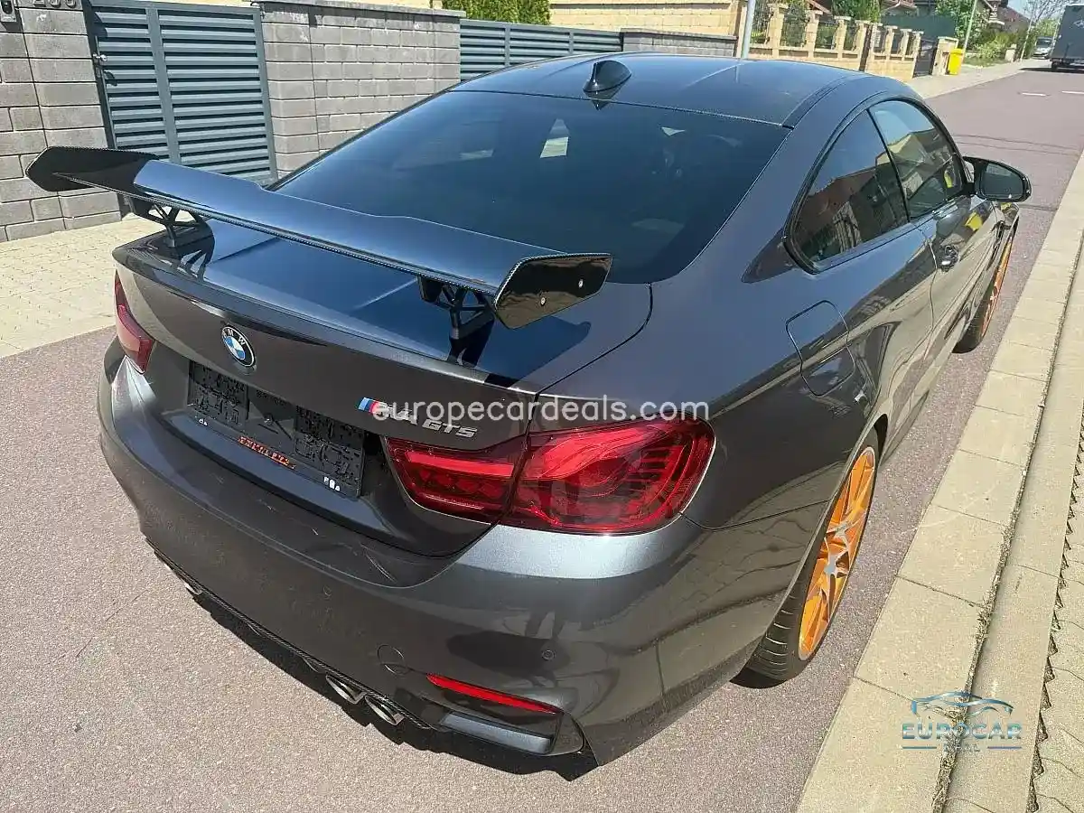 BMW M4