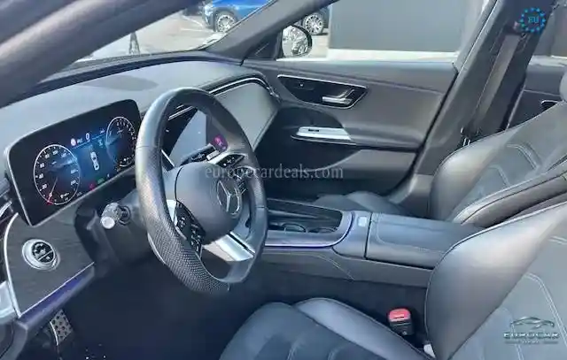 Mercedes-Benz E 300