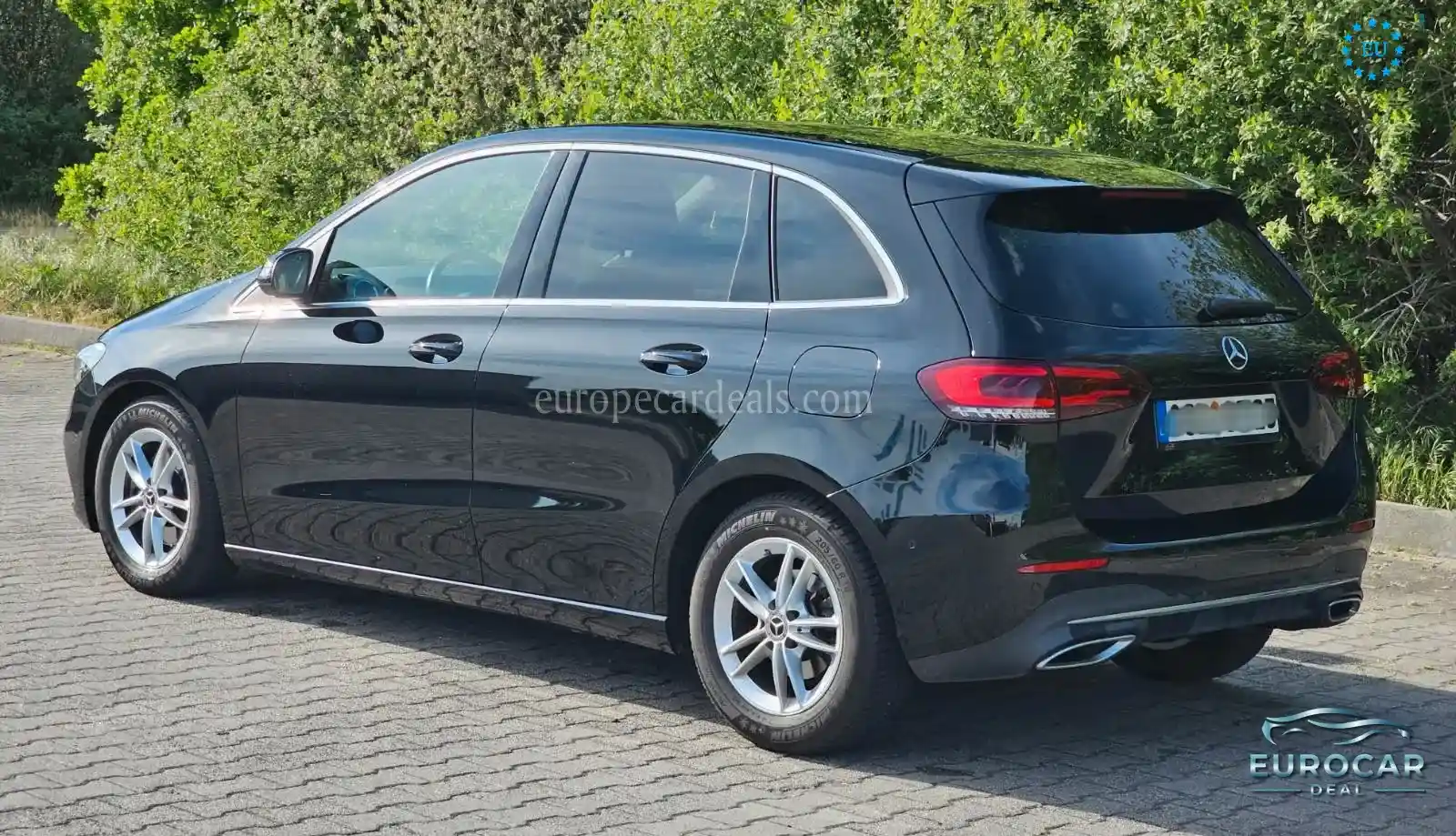 Mercedes-Benz B 200