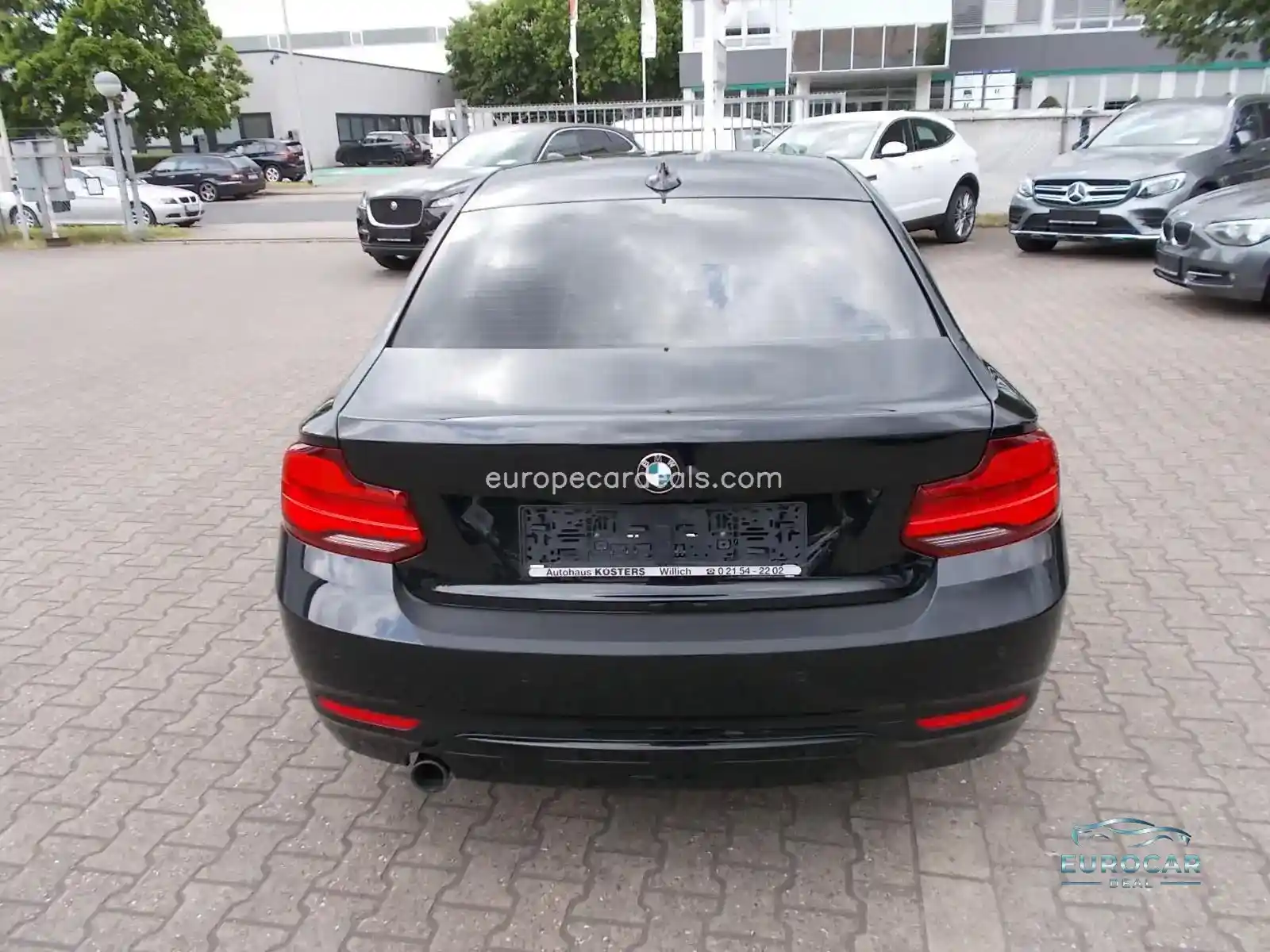 BMW 218