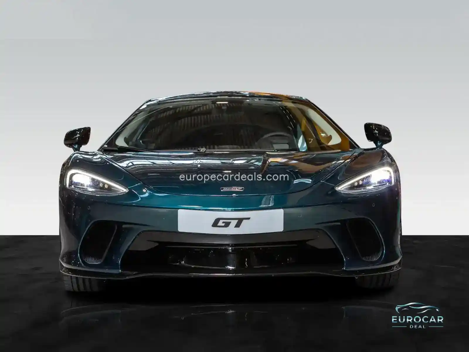 McLaren GT