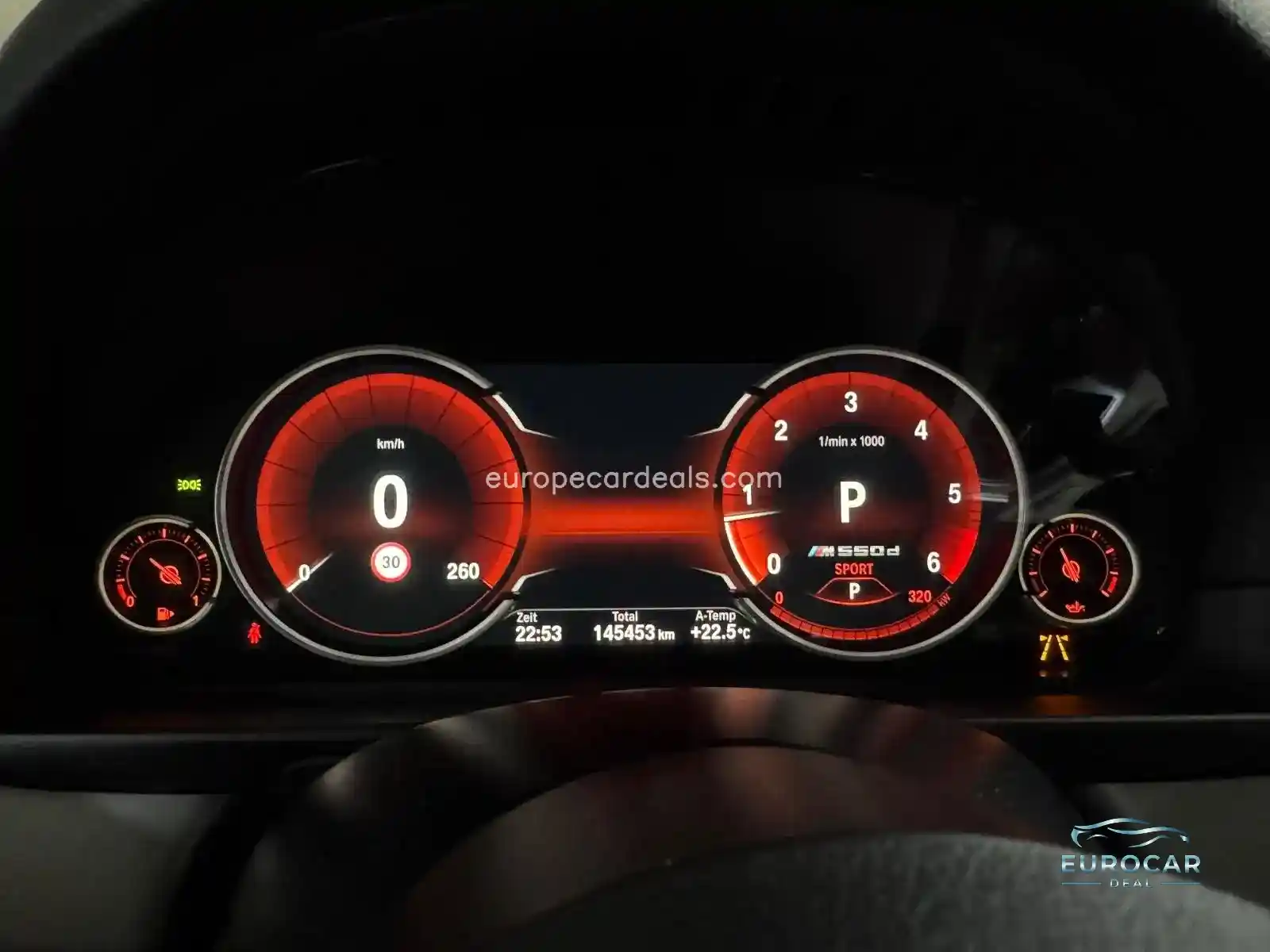 BMW M550