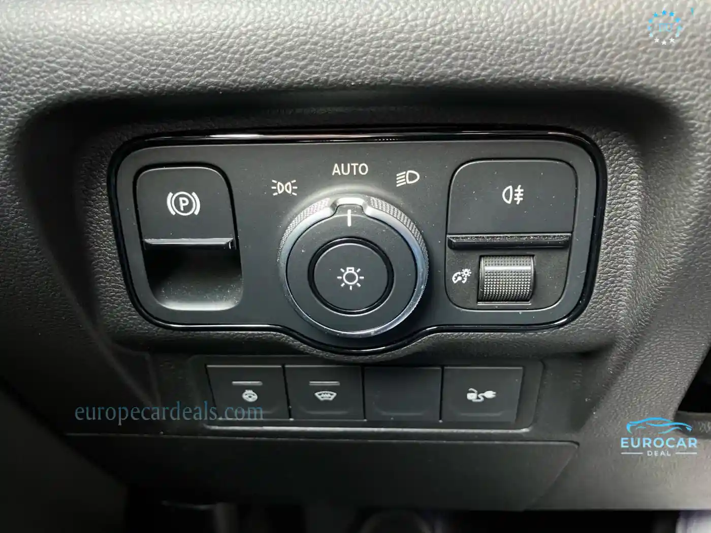 Mercedes-Benz EQT