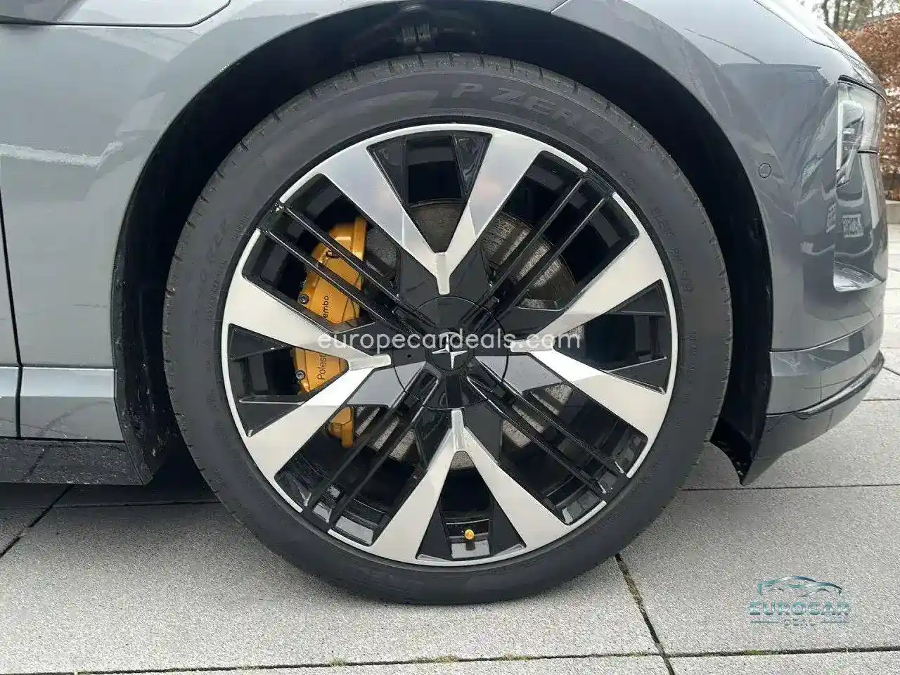 Polestar 4