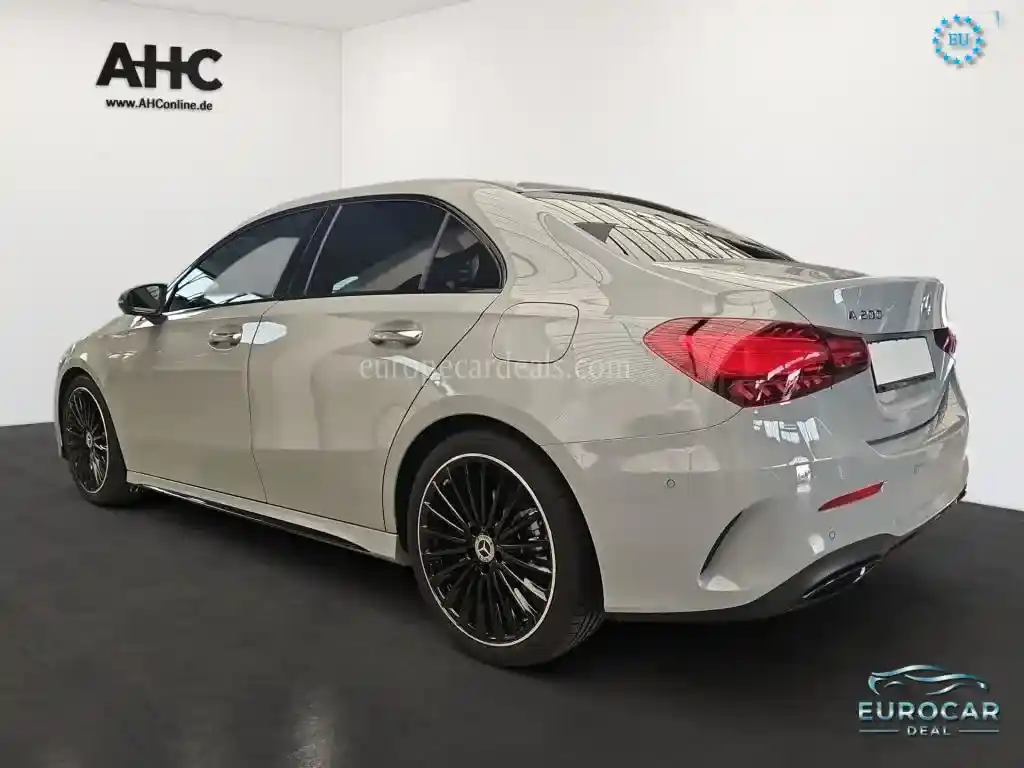 Mercedes-Benz A 200