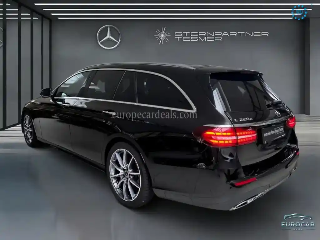 Mercedes-Benz E 220