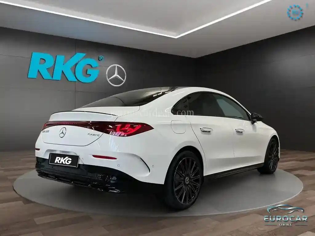 Mercedes-Benz CLA 350