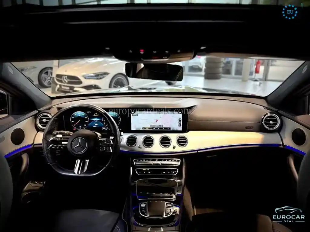Mercedes-Benz E 300