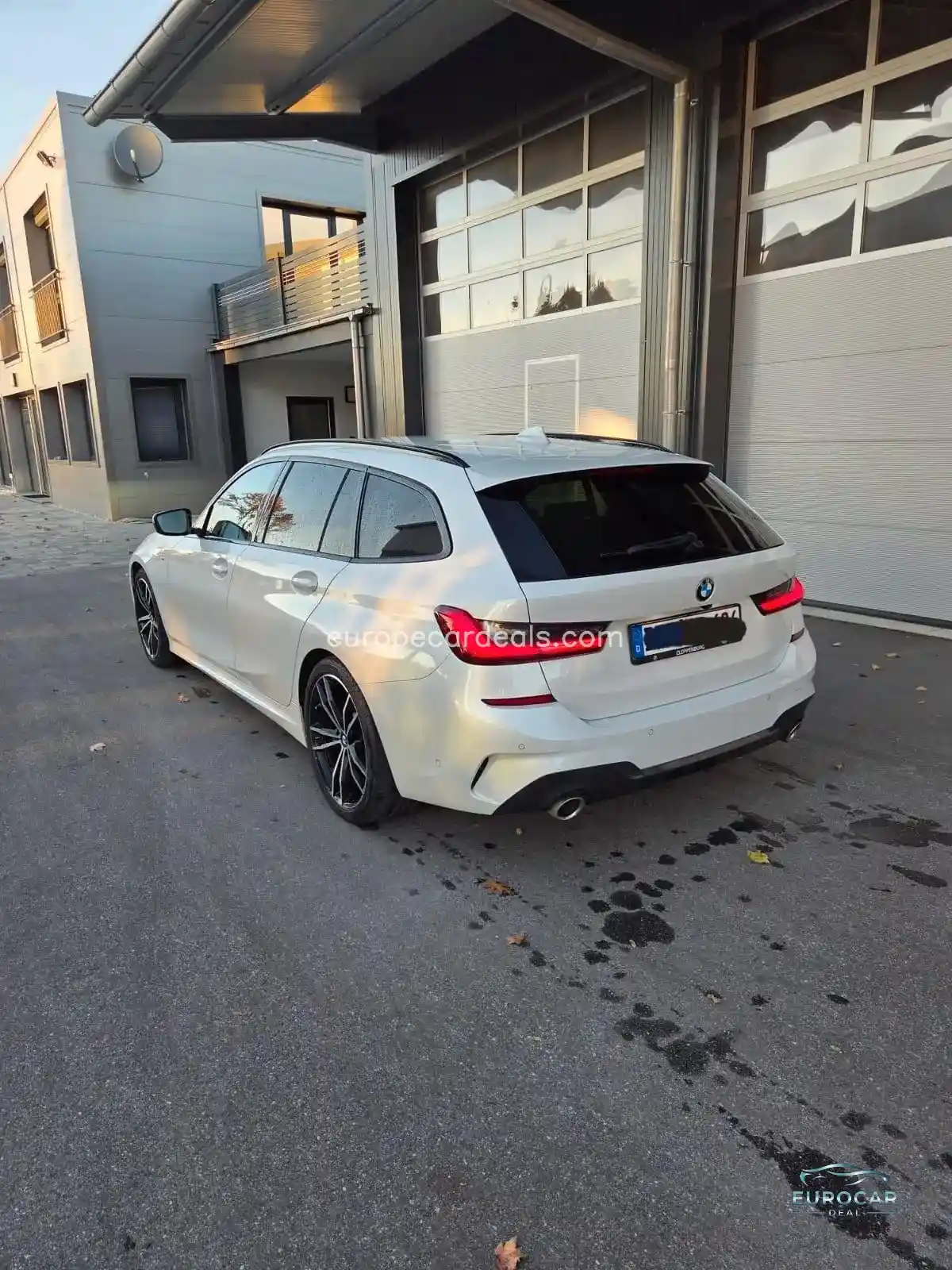 BMW 330