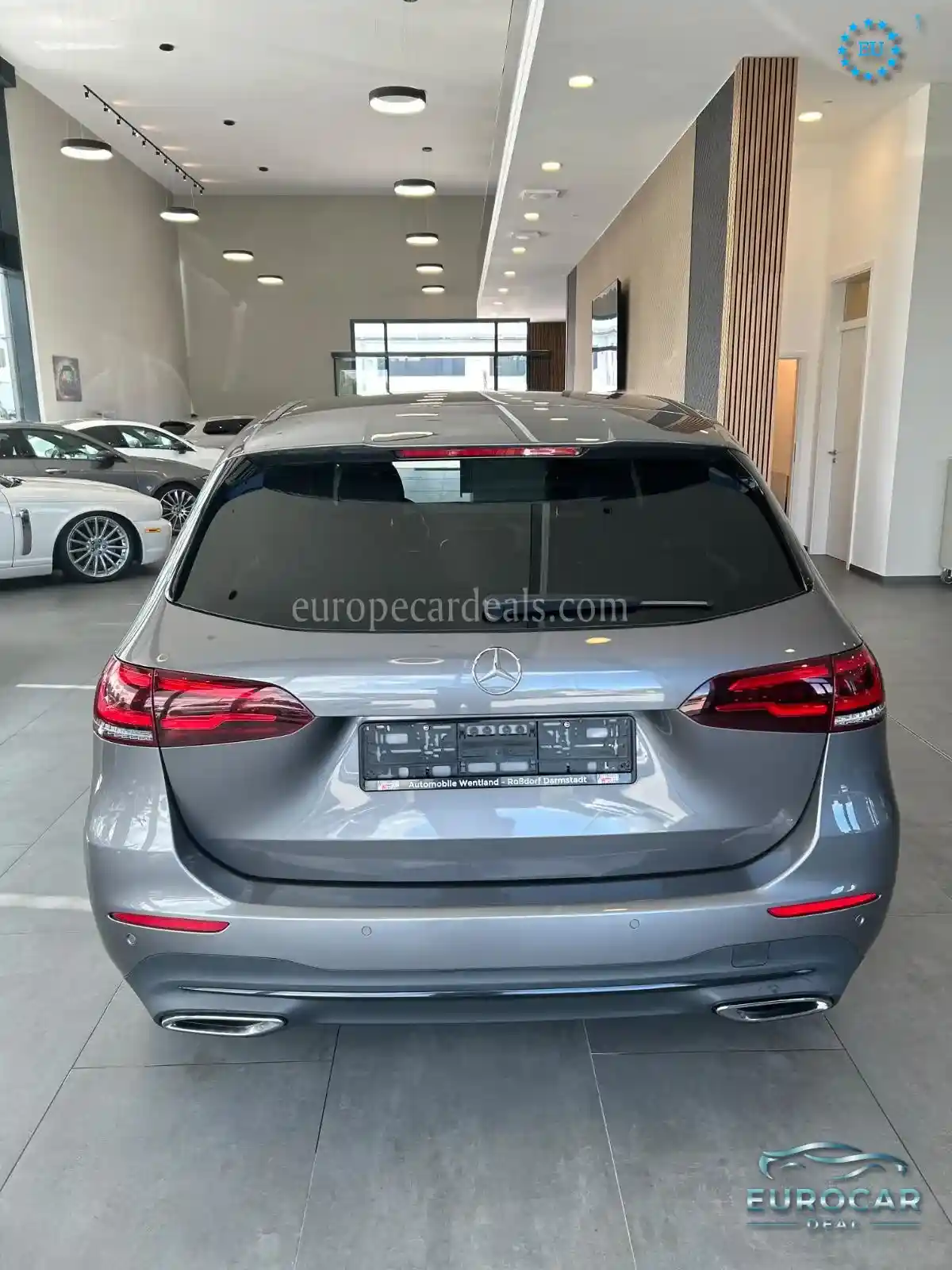 Mercedes-Benz B 200