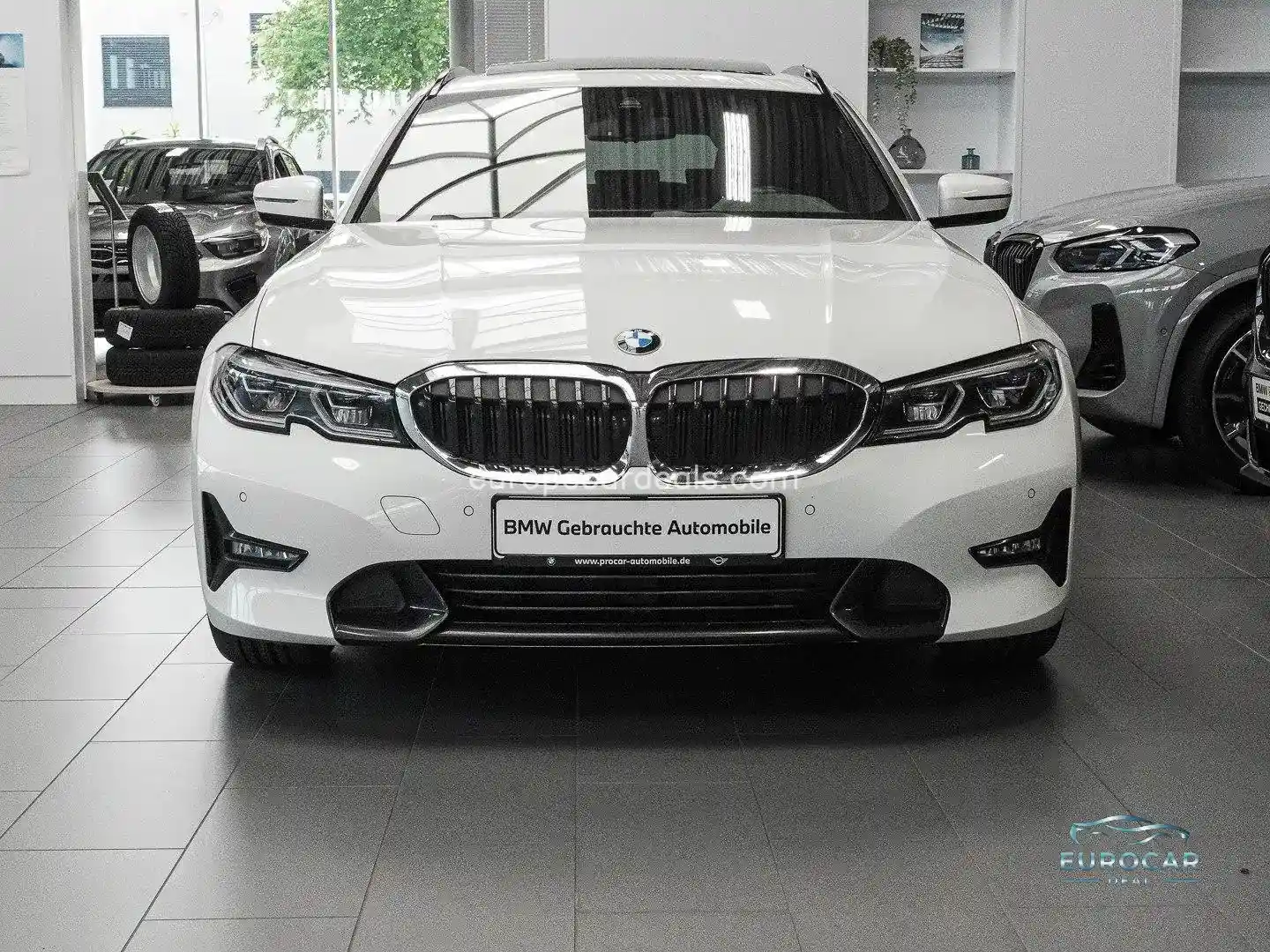 BMW 330