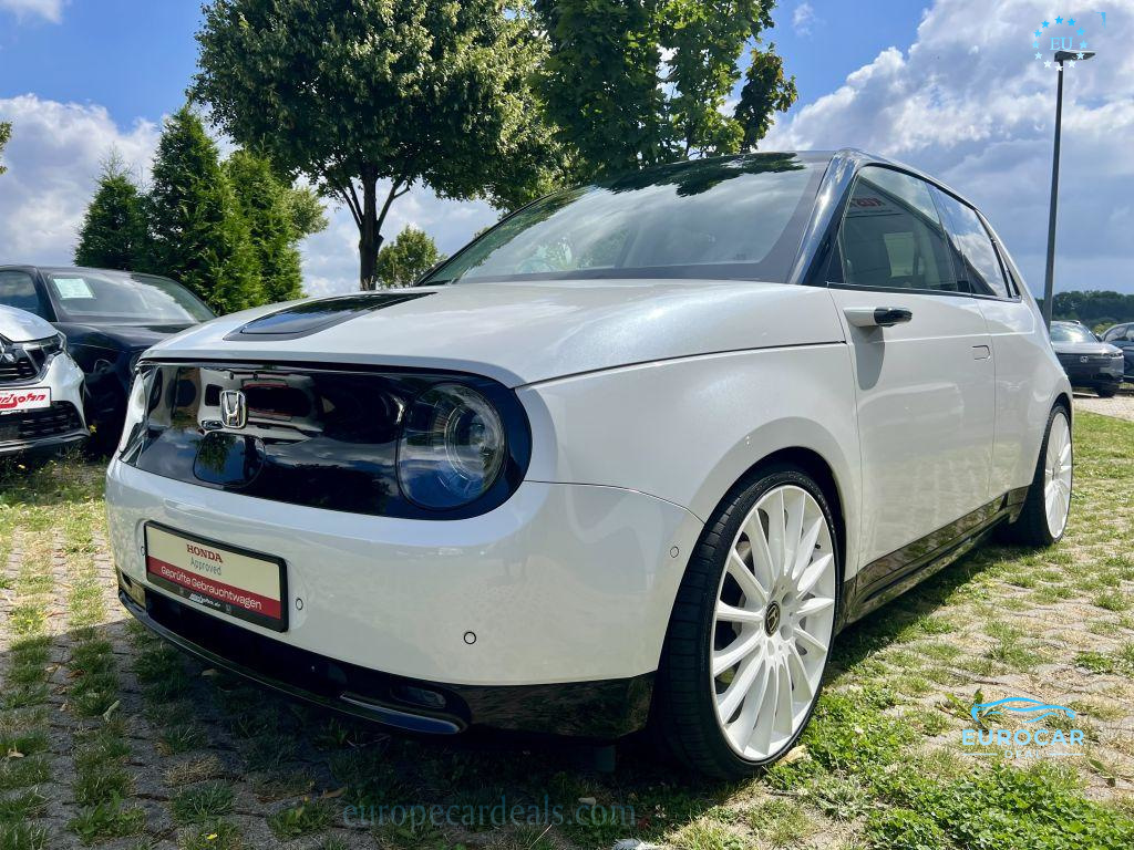 Honda e
