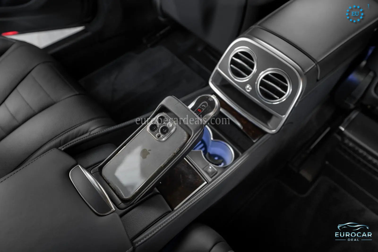 Mercedes-Benz S 560