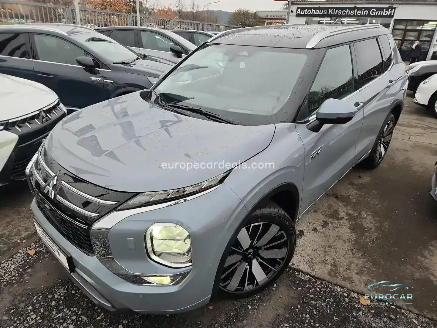 Mitsubishi Plug-in Hybrid Outlander