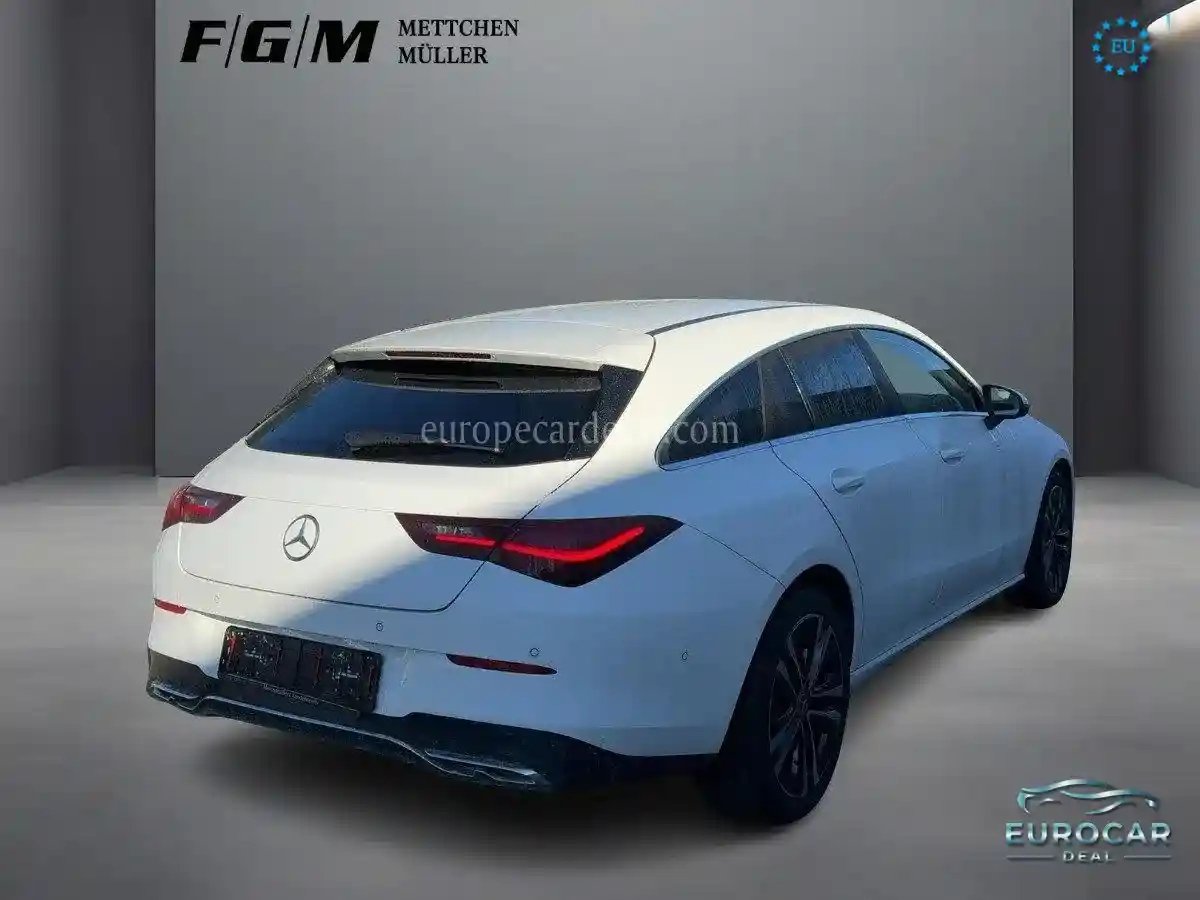 Mercedes-Benz CLA 180 Shooting Brake