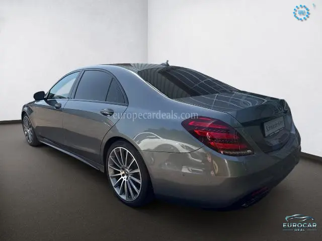 Mercedes-Benz S 400