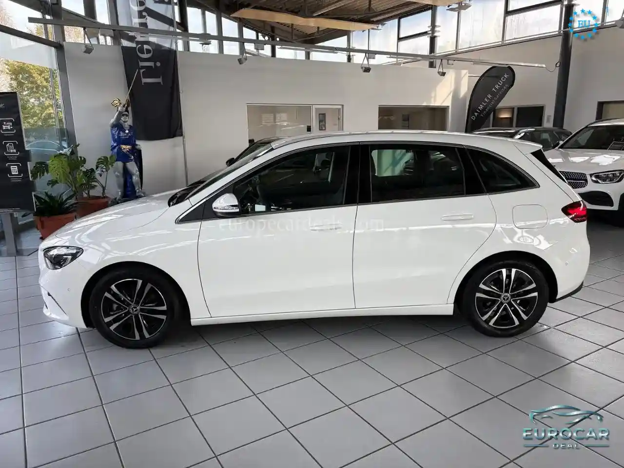 Mercedes-Benz B 200