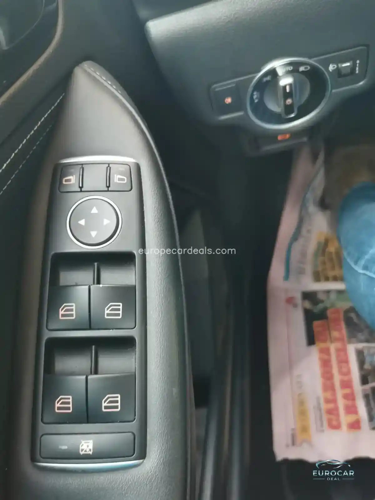 Infiniti Q30