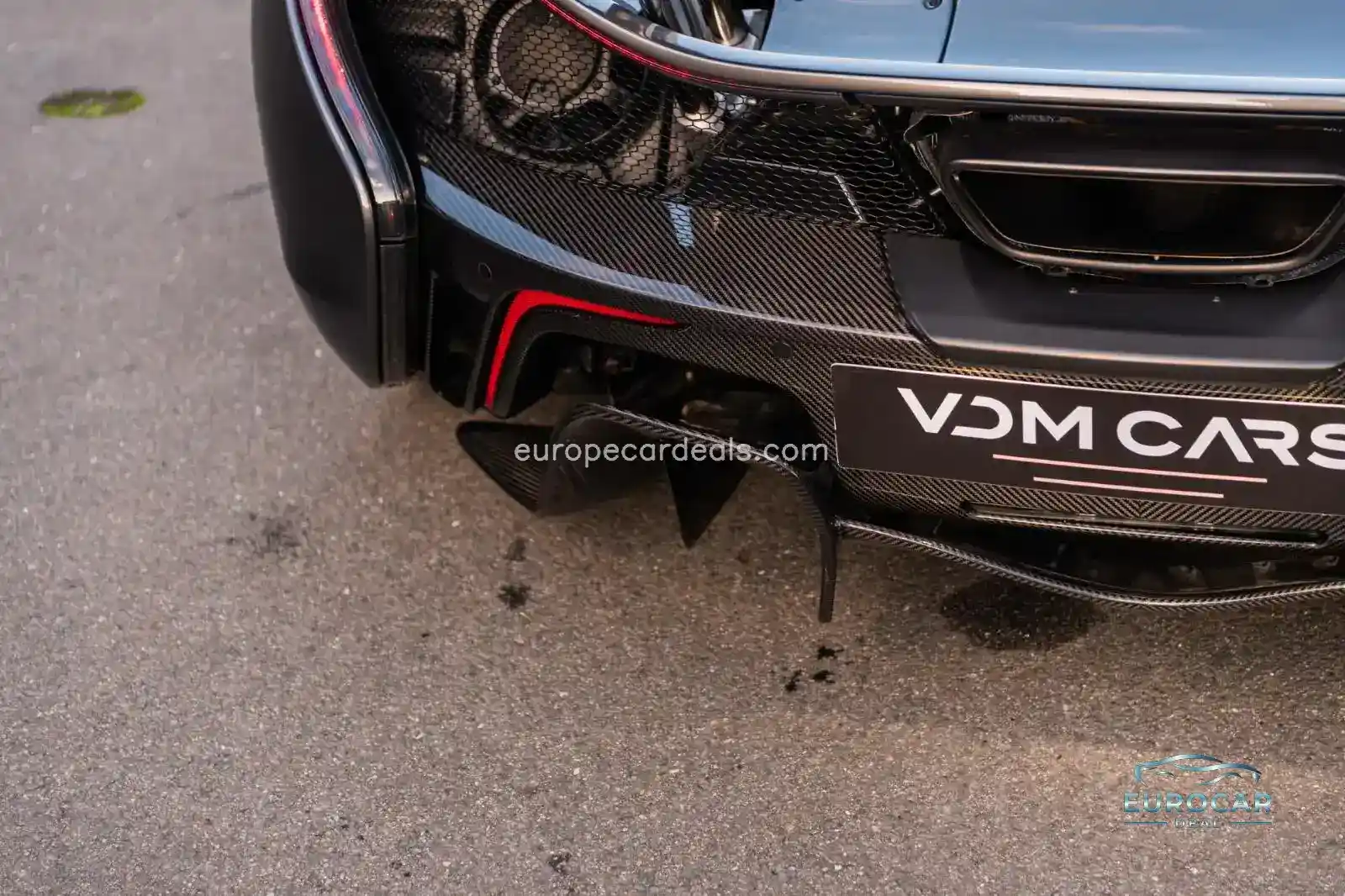 McLaren P1