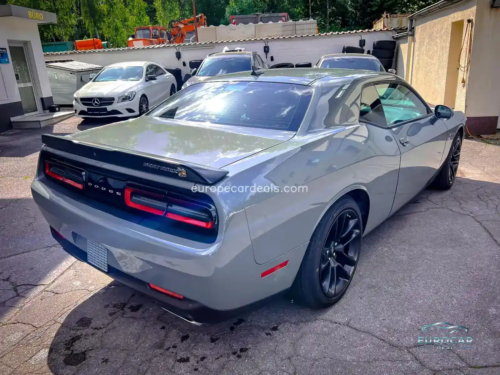 Dodge Challenger