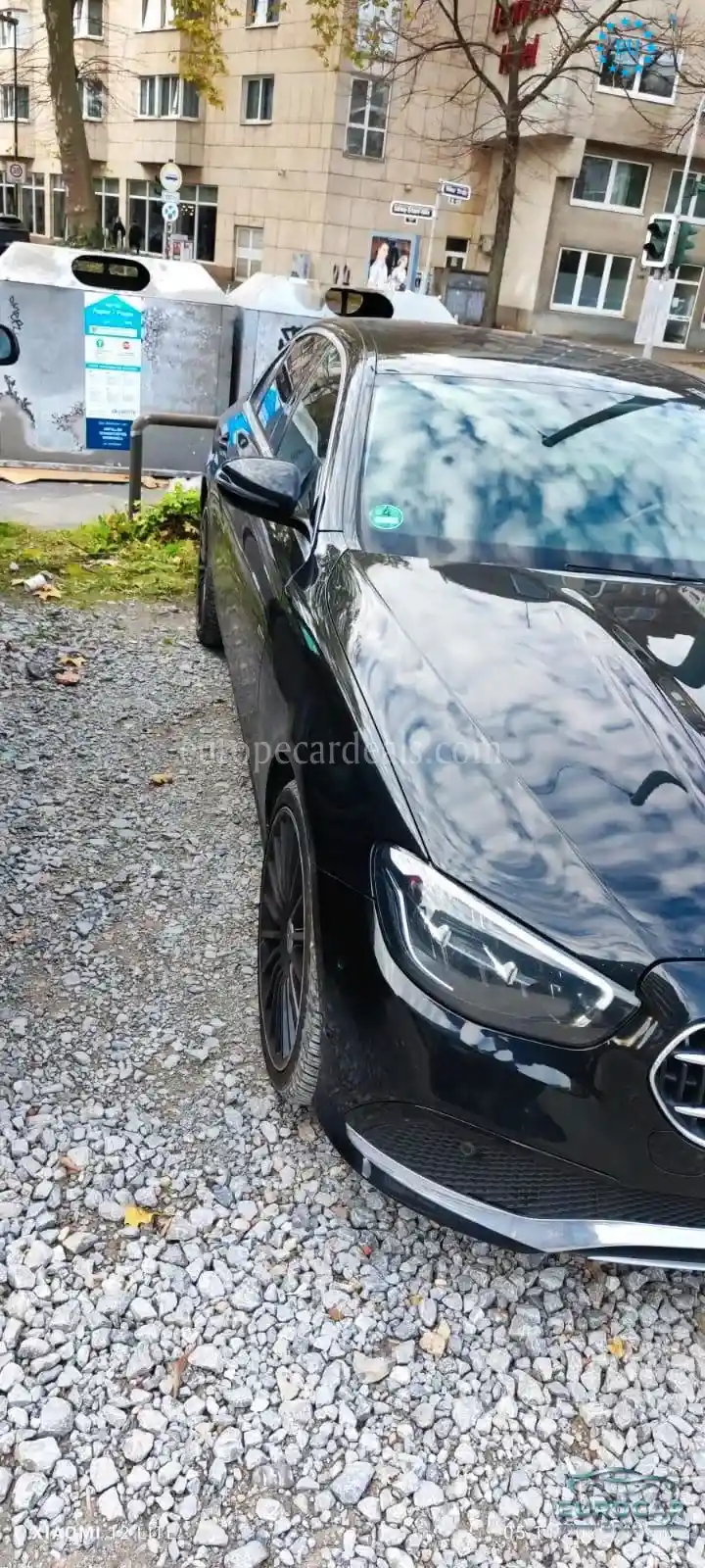 Mercedes-Benz E 200