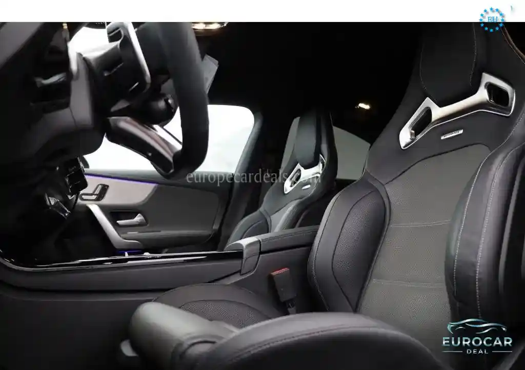 Mercedes-Benz CLA 45 AMG