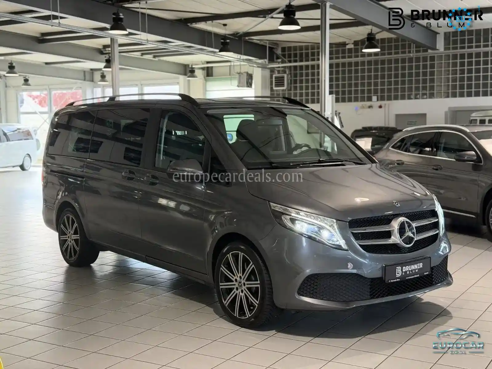 Mercedes-Benz V 250