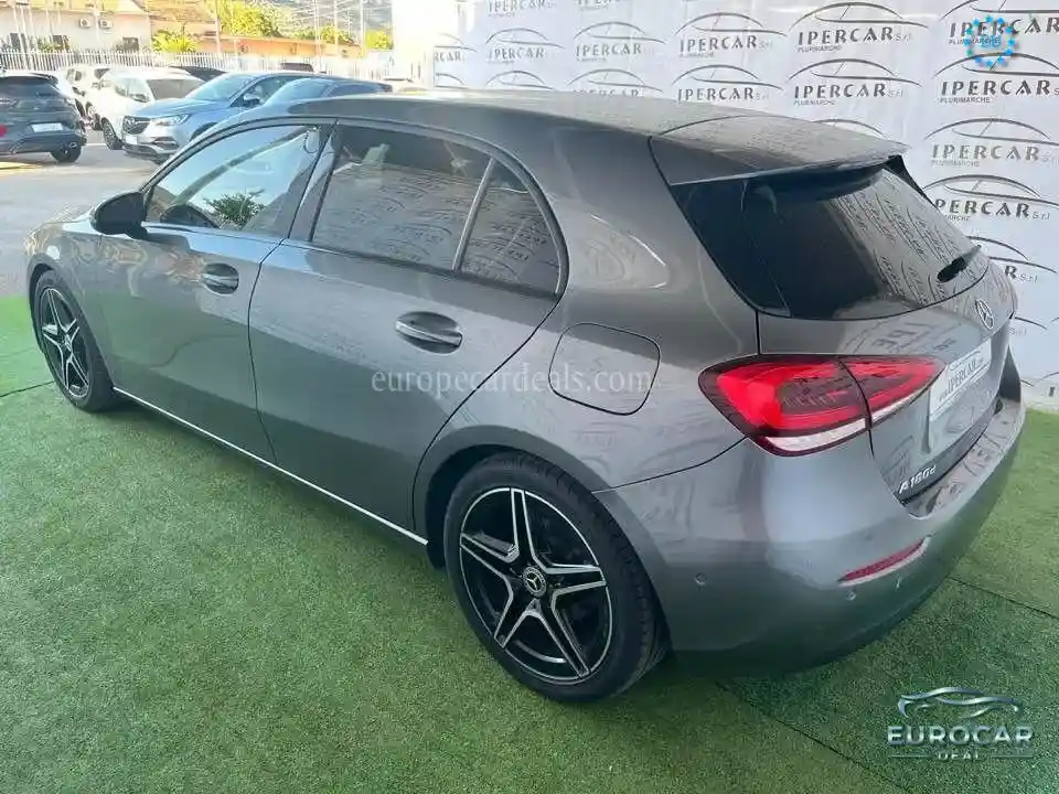 Mercedes-Benz A 180