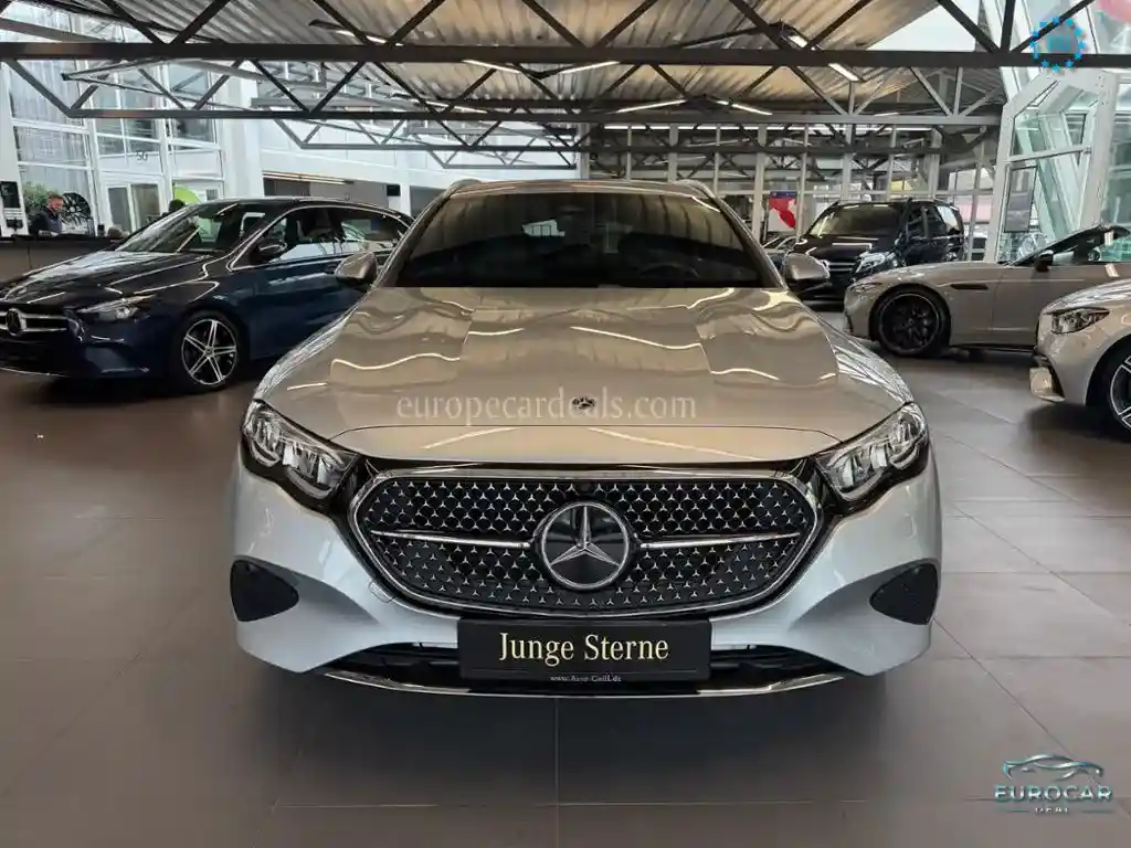 Mercedes-Benz E 220