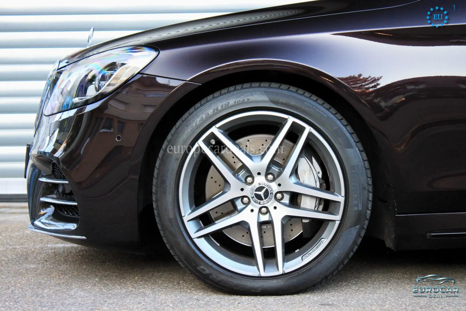 Mercedes-Benz S 560