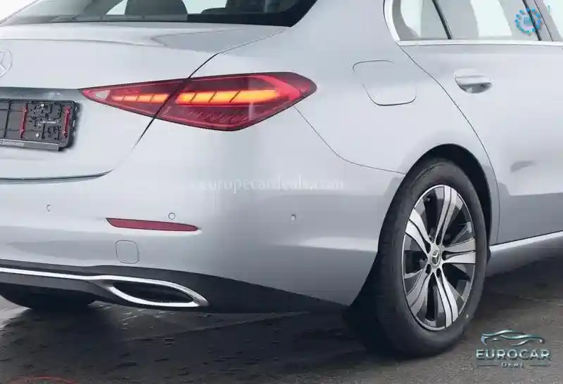 Mercedes-Benz C 180