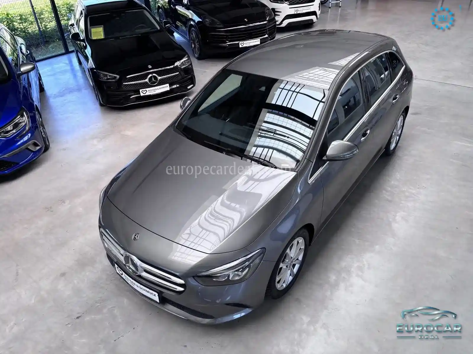 Mercedes-Benz B 220