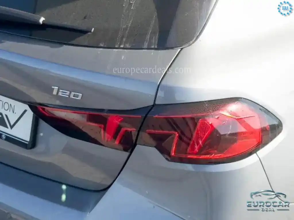 BMW 120