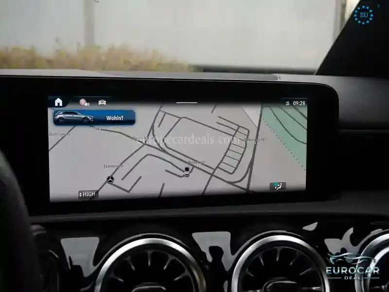 Mercedes-Benz A 220