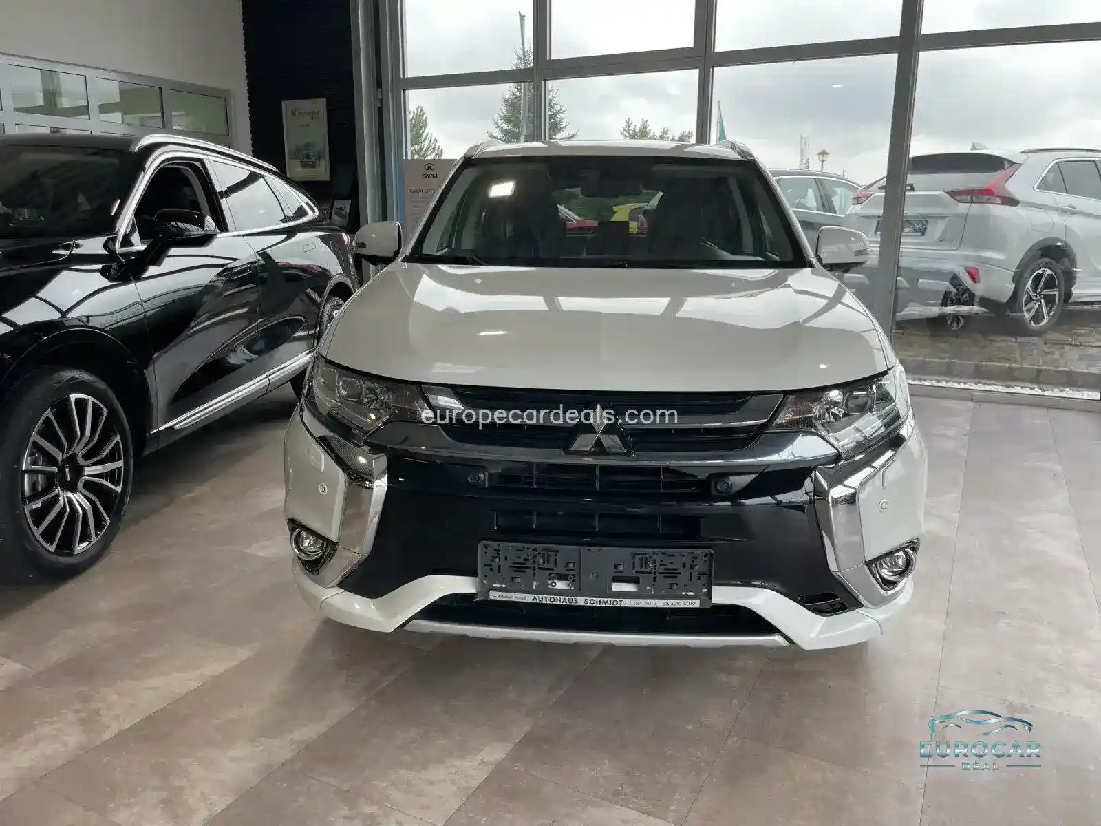 Mitsubishi Plug-in Hybrid Outlander