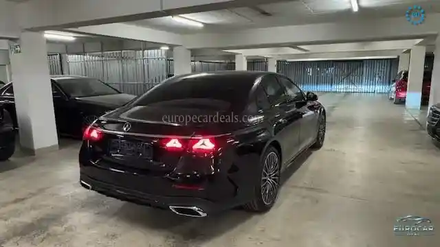 Mercedes-Benz E 200