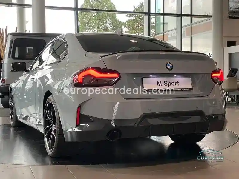 BMW 220