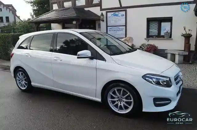Mercedes-Benz B 200