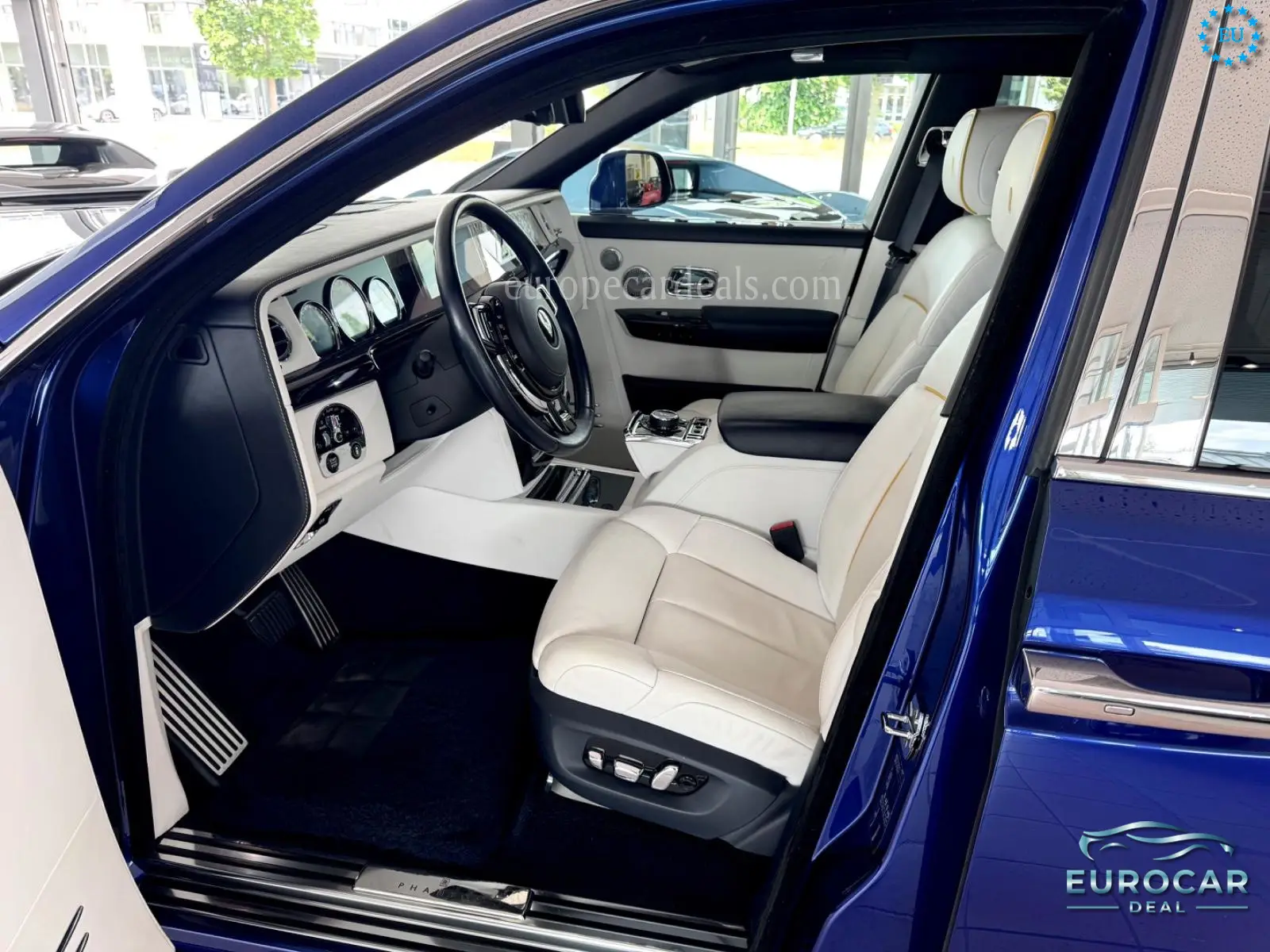 Rolls-Royce Phantom