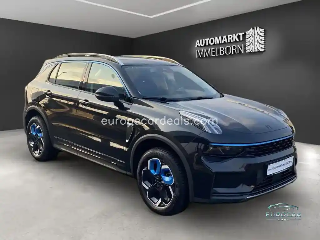 Lynk&Co 01