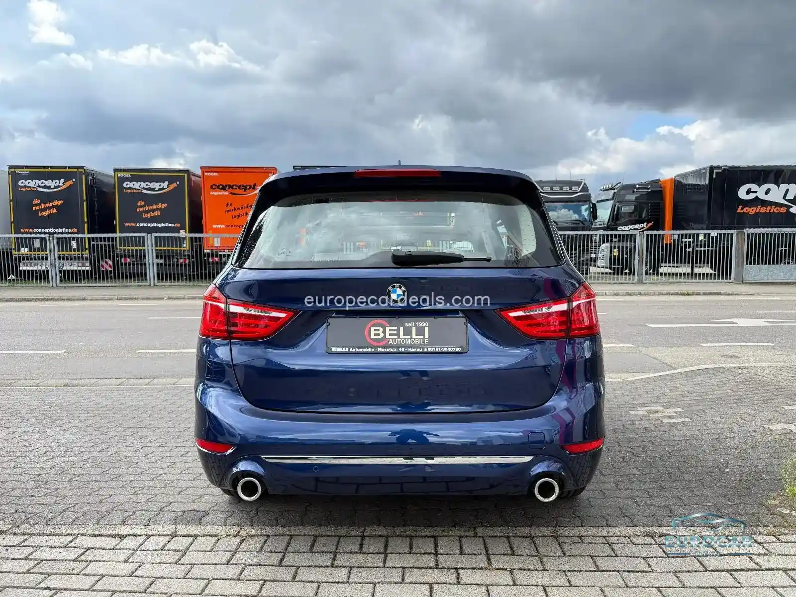 BMW 218