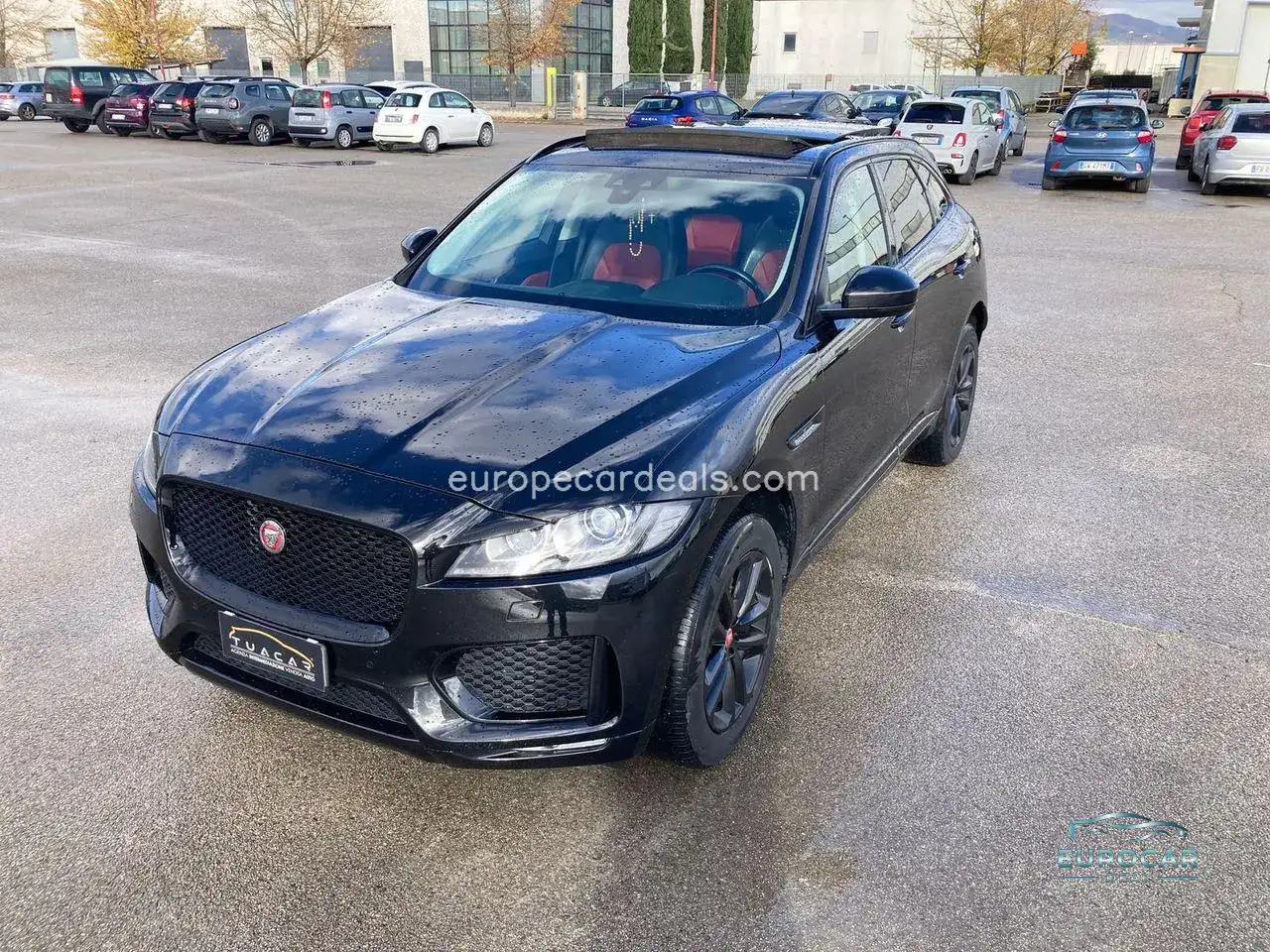 Jaguar F-Pace