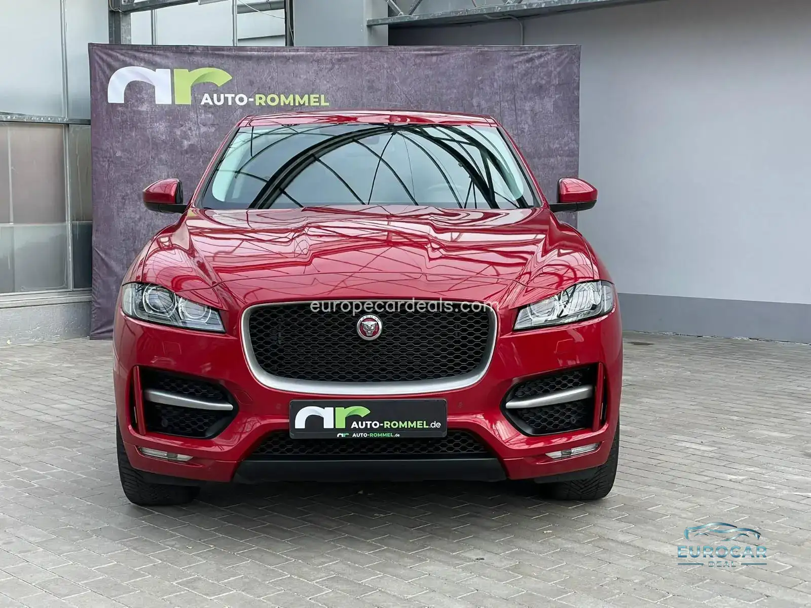 Jaguar F-Pace