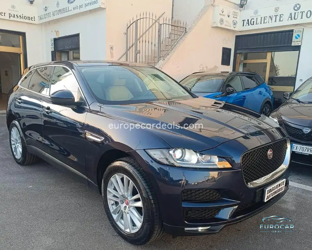 Jaguar F-Pace